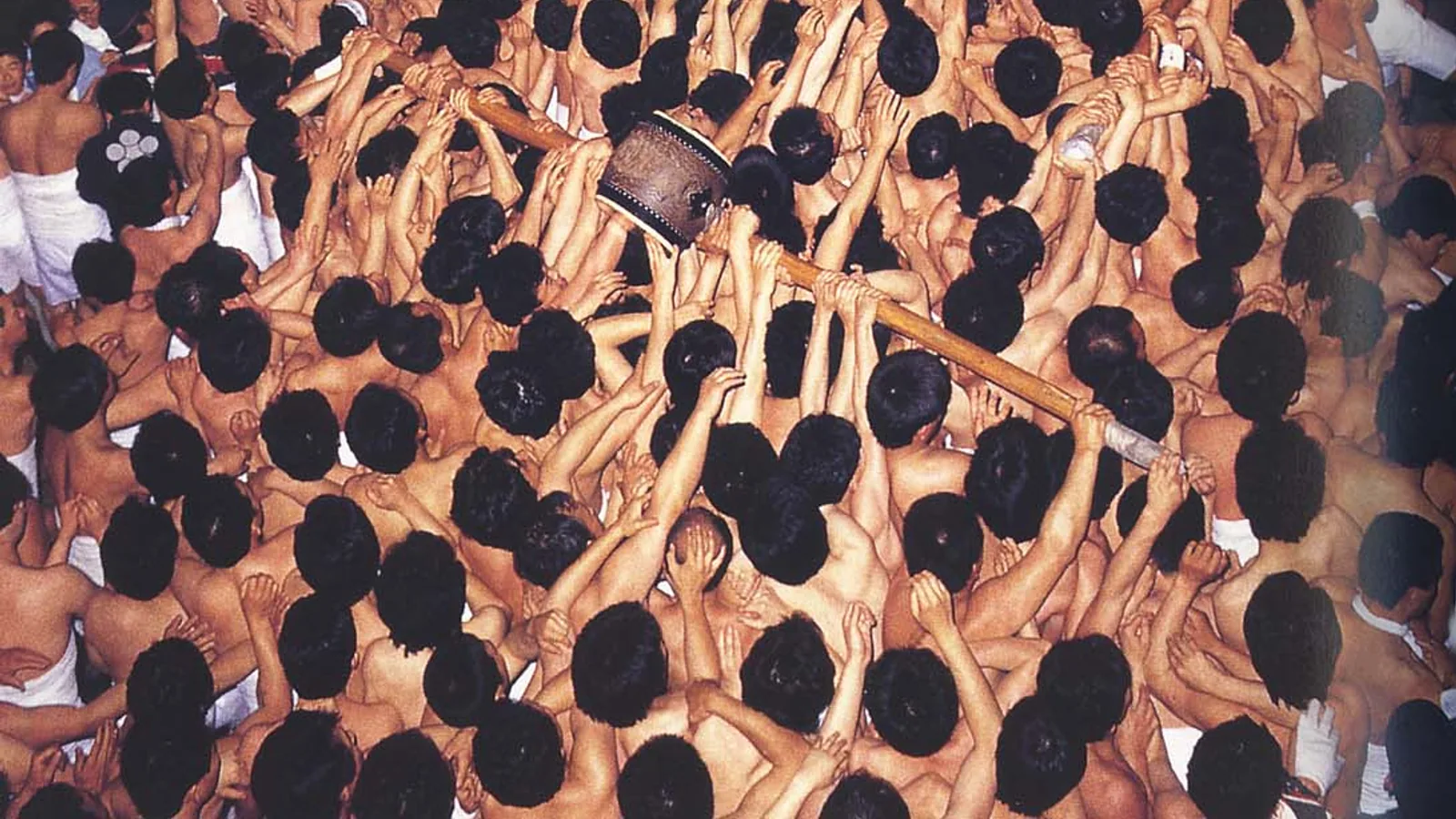 飞驒古川祭起し太鼓与围观人群